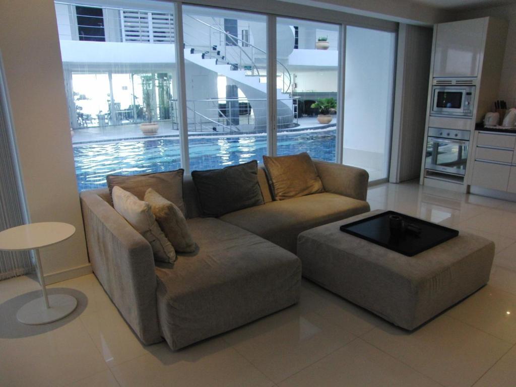 Sunset Plaza By Resava Apartman Karon Szoba fotó