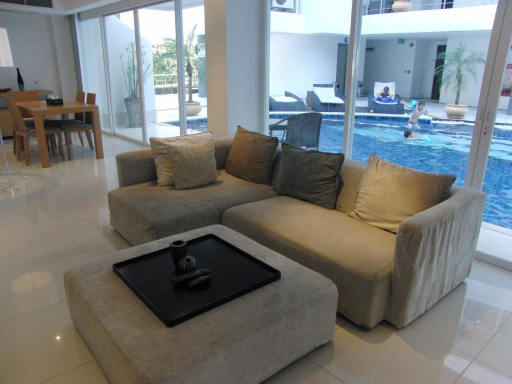 Sunset Plaza By Resava Apartman Karon Szoba fotó