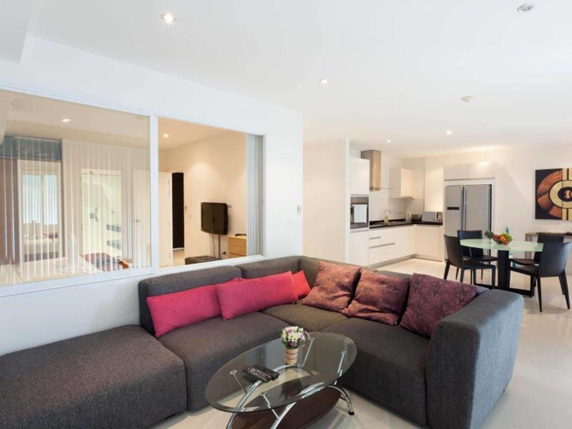 Sunset Plaza By Resava Apartman Karon Kültér fotó