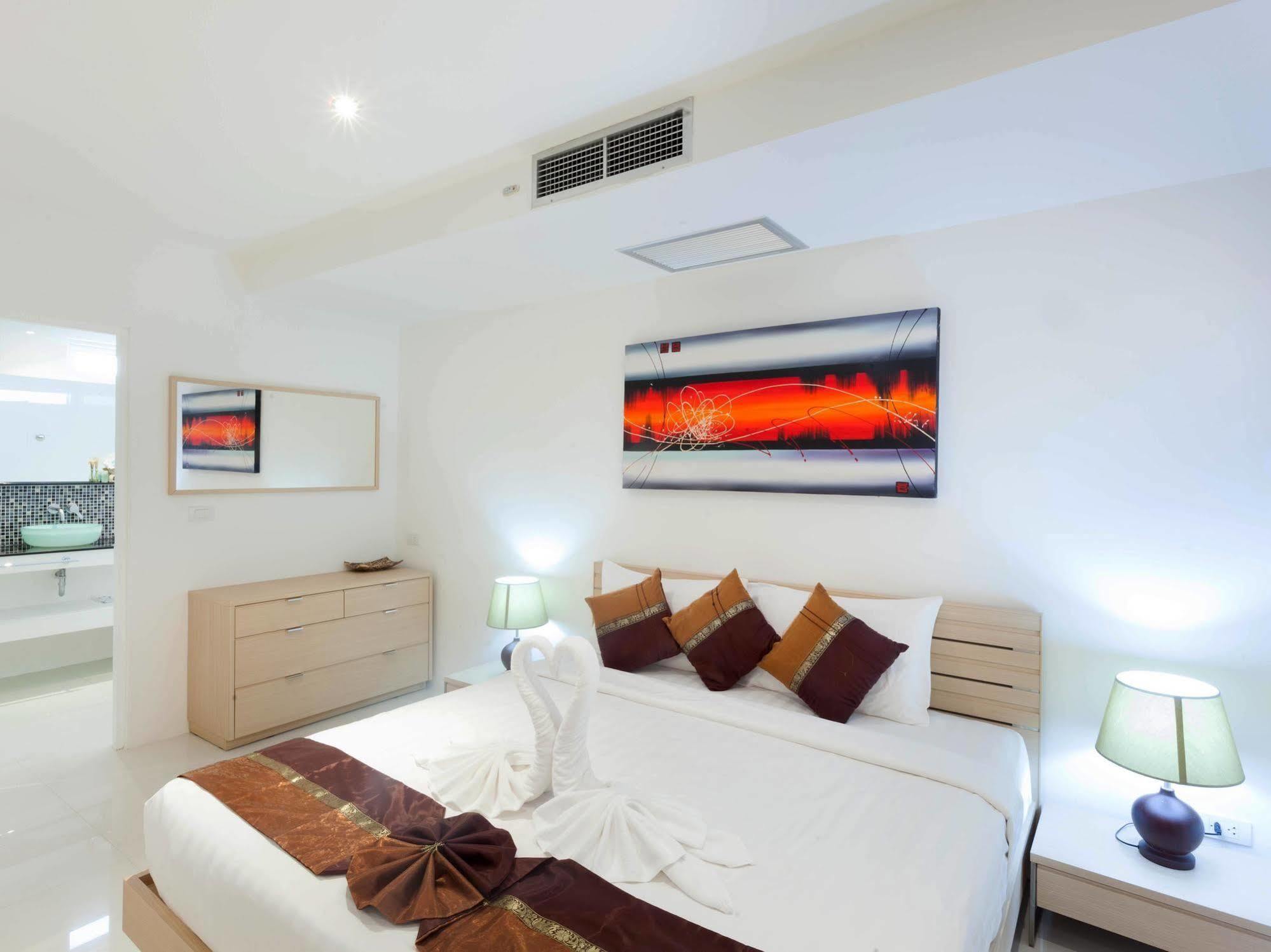 Sunset Plaza By Resava Apartman Karon Kültér fotó